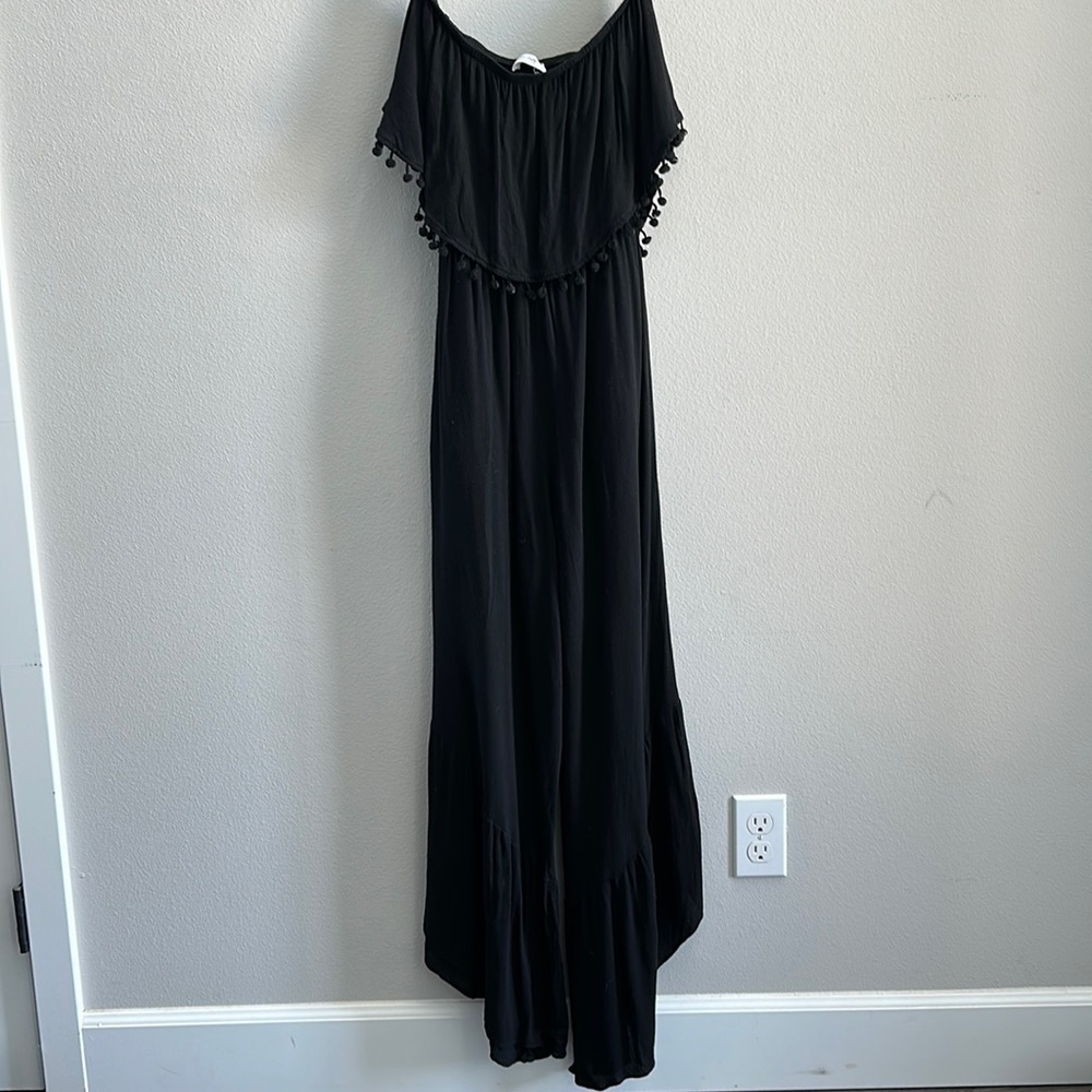 Women’s M - black strapless jumper